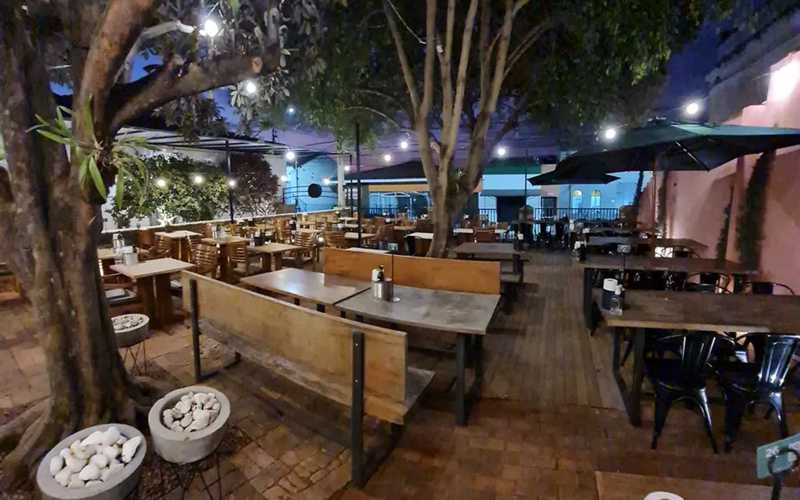 Inês Pizzaria